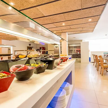 Apartamentos Ferrer Janeiro Aparthotel Port de Alcudia (Mallorca)